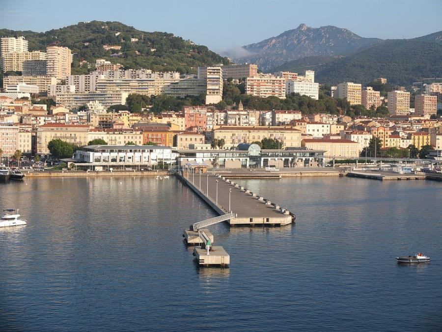 Port d'Ajaccio en Corse
